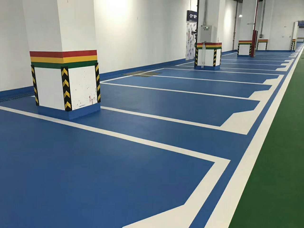 高顏值且實用車庫環(huán)氧地坪是怎么誕生的？