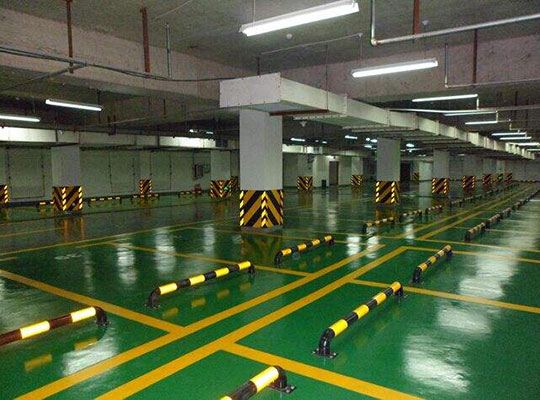 地坪如果開裂，中山地坪漆施工公司會(huì)怎么處理